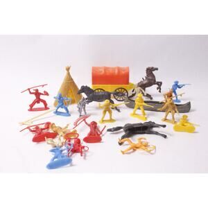 Possibly Marx Fort Apache Playset Pieces Or Vintage Plastic Toy Figure Lot ~ 26